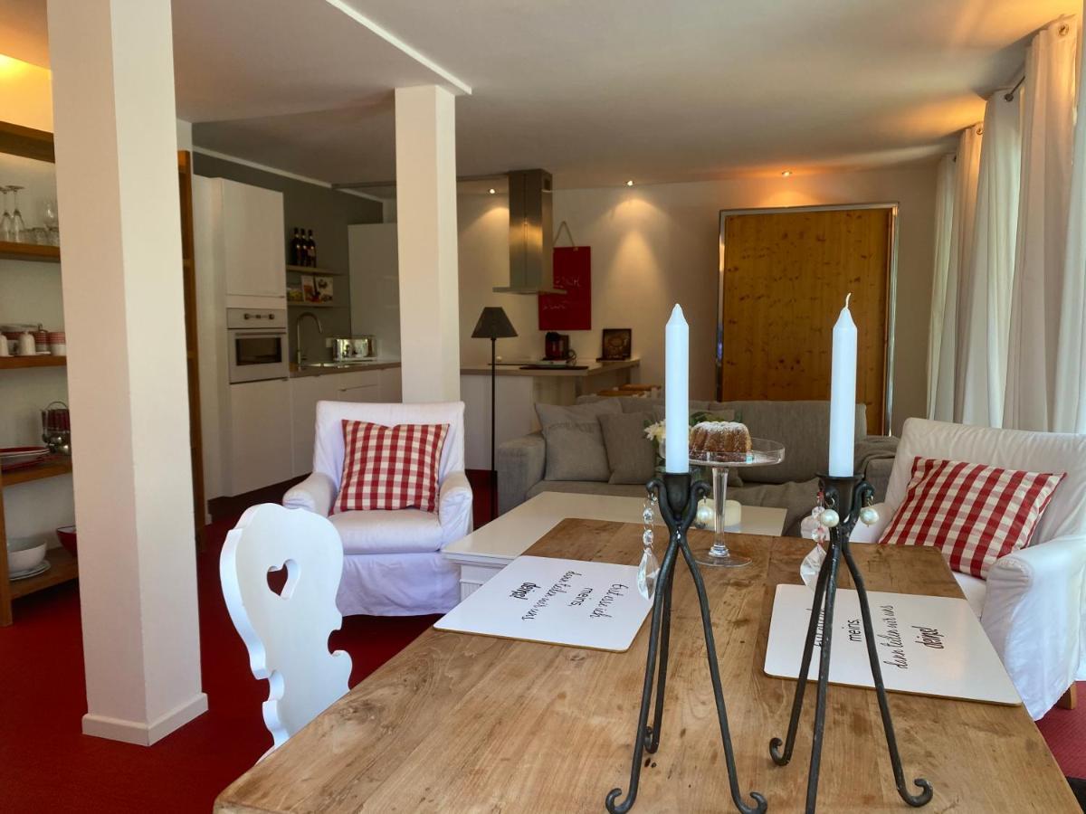 Landhaus Am Plattenbichl - Luxus Apartment Mit Privat-Pool Und Sauna - Im Sommer Bergbahn Inklusive Oberstdorf Esterno foto